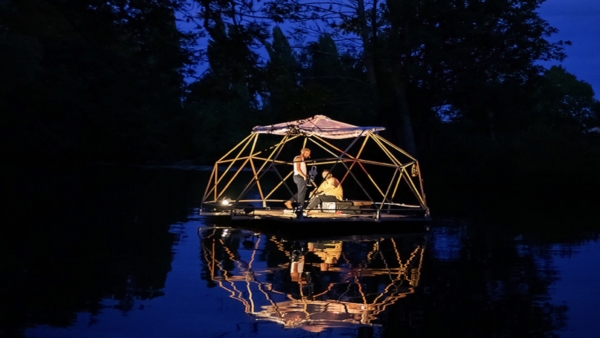Poésie musicale sur l’eau avec la Cie Yongwé